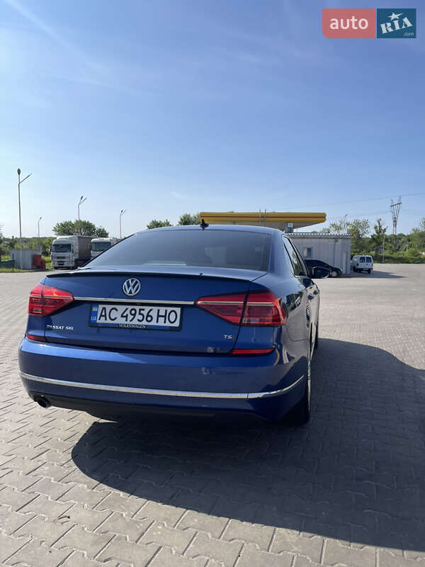 Седан Volkswagen Passat 2016 в Луцьку