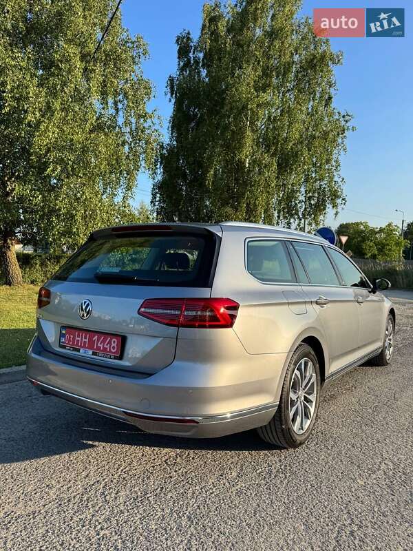 Универсал Volkswagen Passat 2018 в Тернополе