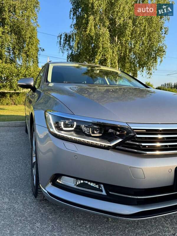 Универсал Volkswagen Passat 2018 в Тернополе