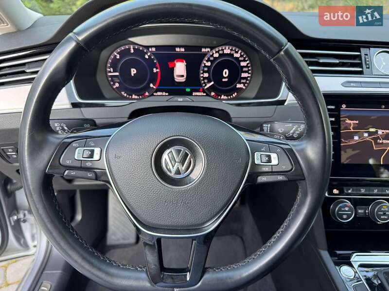 Универсал Volkswagen Passat 2018 в Тернополе