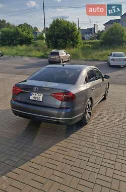 Седан Volkswagen Passat 2016 в 