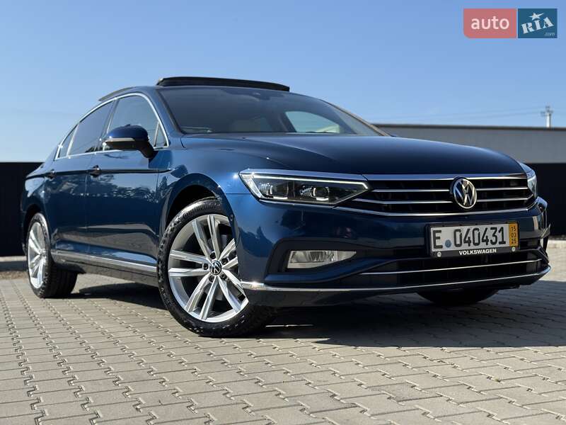 Седан Volkswagen Passat 2020 в Стрию