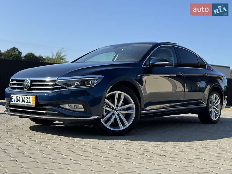 Седан Volkswagen Passat 2020 в Стрию