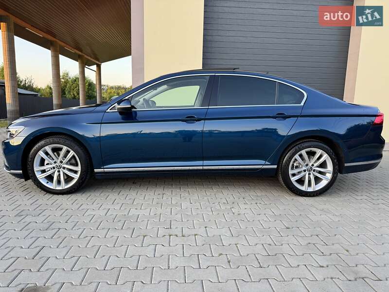 Седан Volkswagen Passat 2020 в Стрию