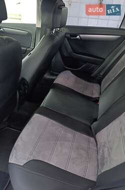 Универсал Volkswagen Passat 2014 в 