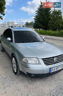 Седан Volkswagen Passat 2003 в Харкові