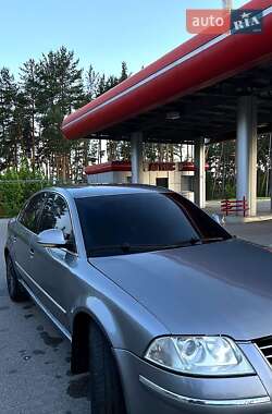 Седан Volkswagen Passat 2003 в Харькове