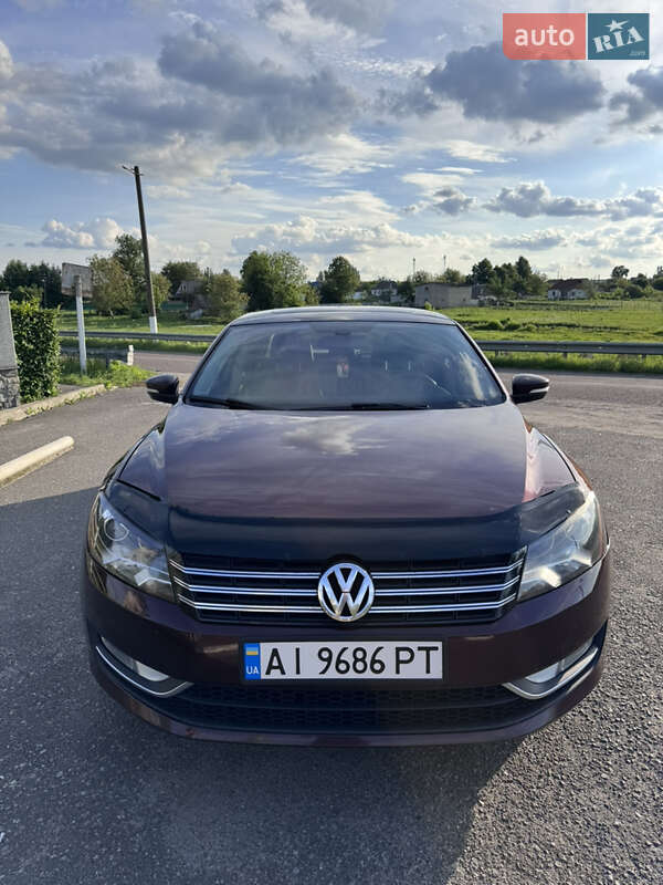 Седан Volkswagen Passat 2013 в 