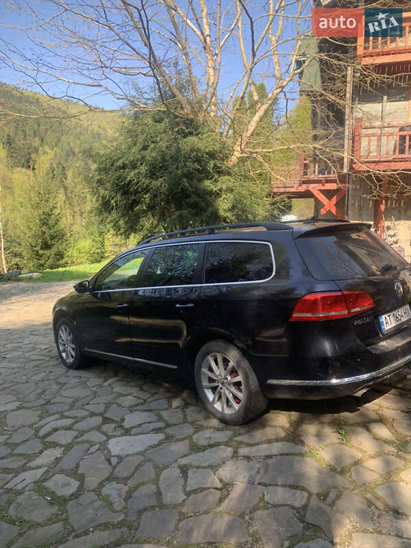 Универсал Volkswagen Passat 2012 в Ивано-Франковске