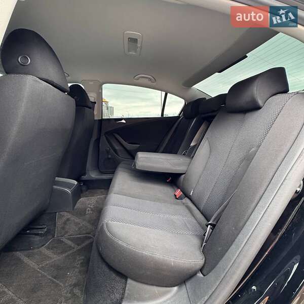 Седан Volkswagen Passat 2009 в Вінниці