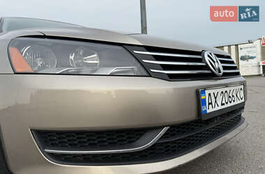 Седан Volkswagen Passat 2015 в 