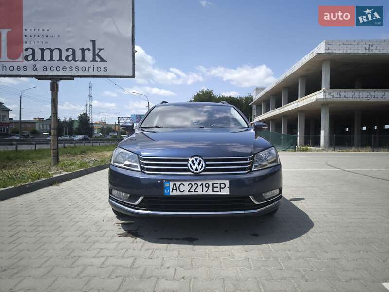 Volkswagen Passat 2011