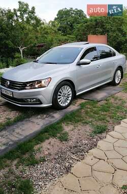 Седан Volkswagen Passat 2016 в 