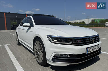Седан Volkswagen Passat 2016 в Виннице