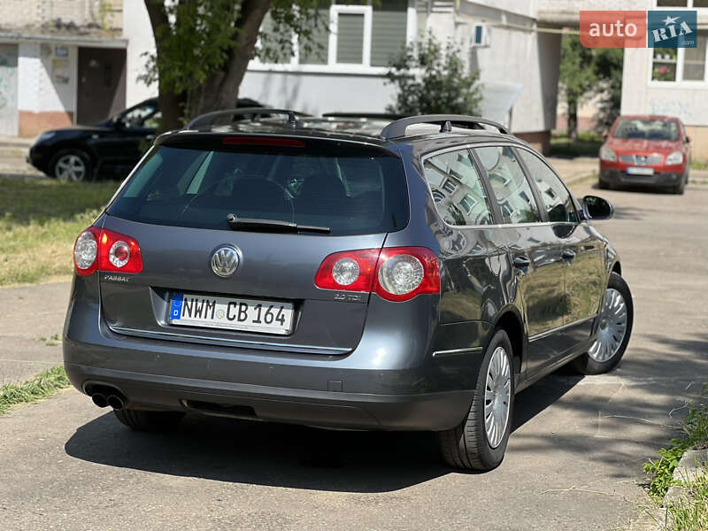 Універсал Volkswagen Passat 2010 в Калуші