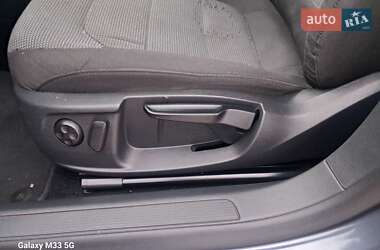 Универсал Volkswagen Passat 2011 в 