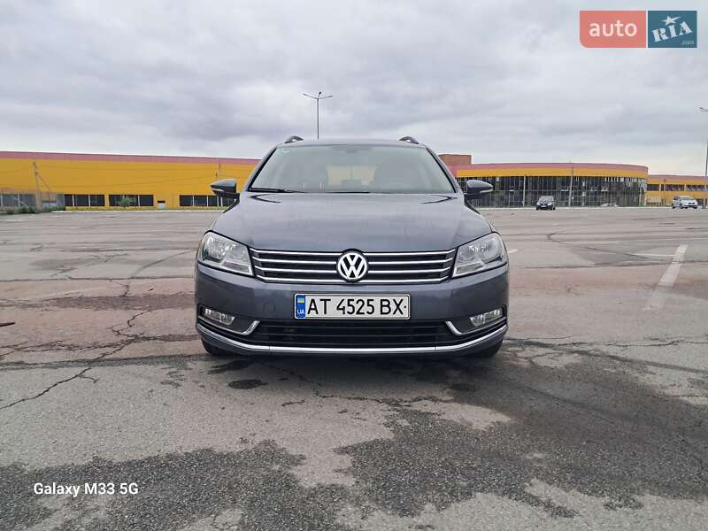 Универсал Volkswagen Passat 2011 в Черновцах