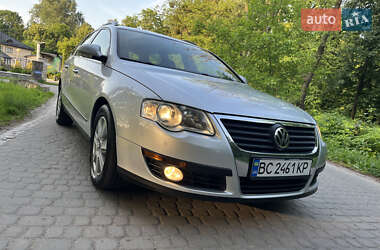 Універсал Volkswagen Passat 2009 в 