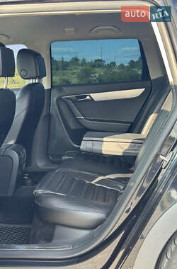 Универсал Volkswagen Passat 2012 в 
