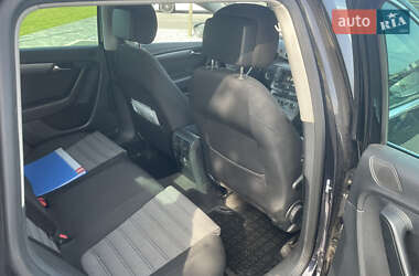 Универсал Volkswagen Passat 2012 в 