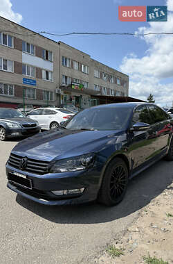 Седан Volkswagen Passat 2012 в Сумах