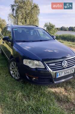 Седан Volkswagen Passat 2008 в Ивано-Франковске