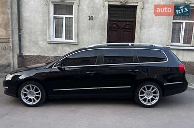 Универсал Volkswagen Passat 2010 в 