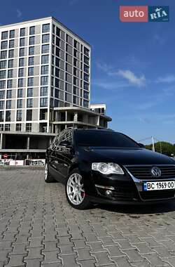 Универсал Volkswagen Passat 2010 в 