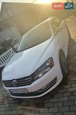 Седан Volkswagen Passat 2015 в Одесі