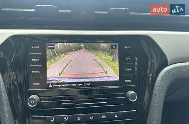 Седан Volkswagen Passat 2019 в 