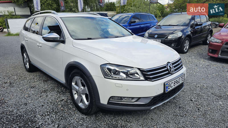Универсал Volkswagen Passat 2012 в Львове