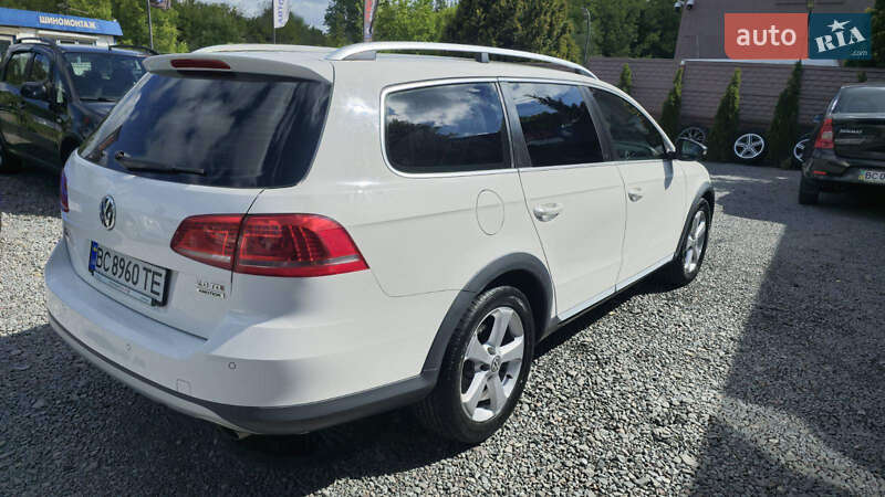 Универсал Volkswagen Passat 2012 в Львове