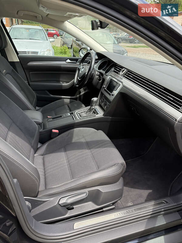 Универсал Volkswagen Passat 2016 в Виннице