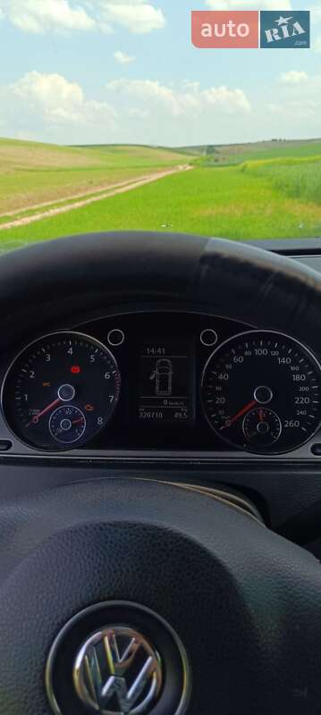 Универсал Volkswagen Passat 2011 в Луцке