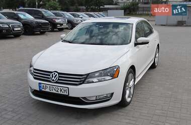 Седан Volkswagen Passat 2013 в Запоріжжі