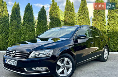 Седан Volkswagen Passat 2011 в Львове