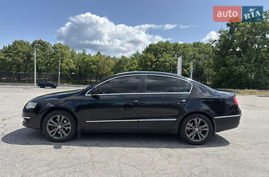 Седан Volkswagen Passat 2007 в 