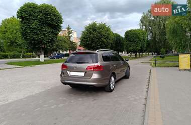 Універсал Volkswagen Passat 2013 в 