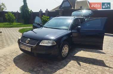 Универсал Volkswagen Passat 2003 в Житомире