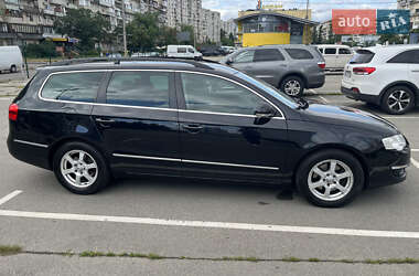 Универсал Volkswagen Passat 2010 в 