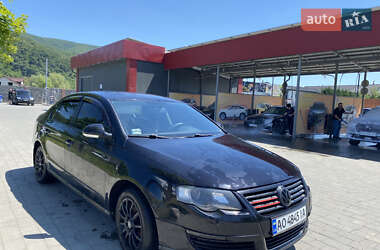 Седан Volkswagen Passat 2005 в Виноградове