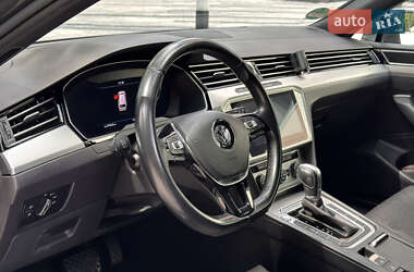 Универсал Volkswagen Passat 2019 в 