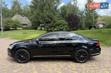 Седан Volkswagen Passat 2011 в 