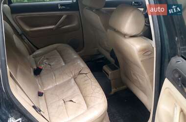 Седан Volkswagen Passat 1999 в 