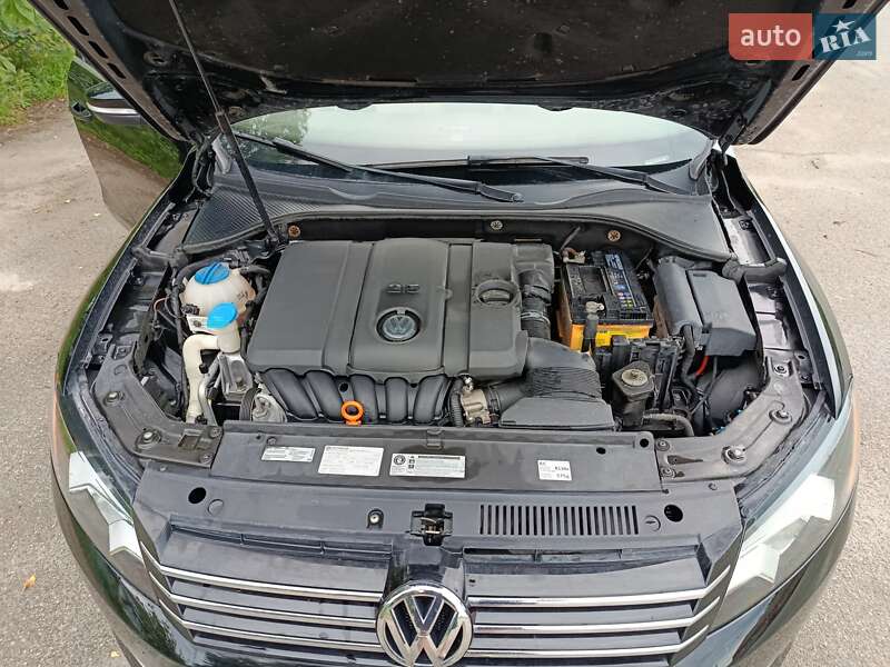 Седан Volkswagen Passat 2013 в Корсунь-Шевченківському