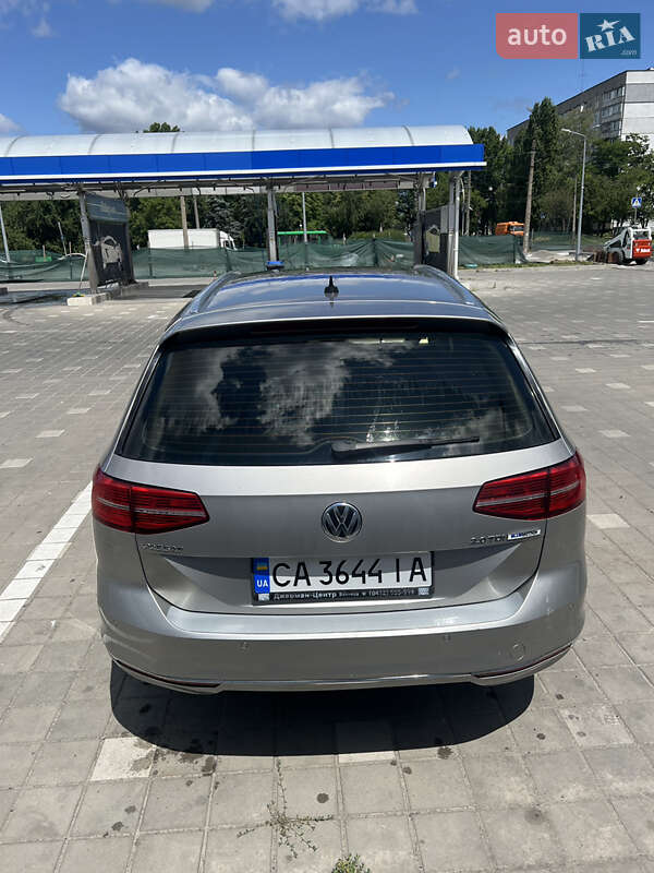 Універсал Volkswagen Passat 2015 в Черкасах