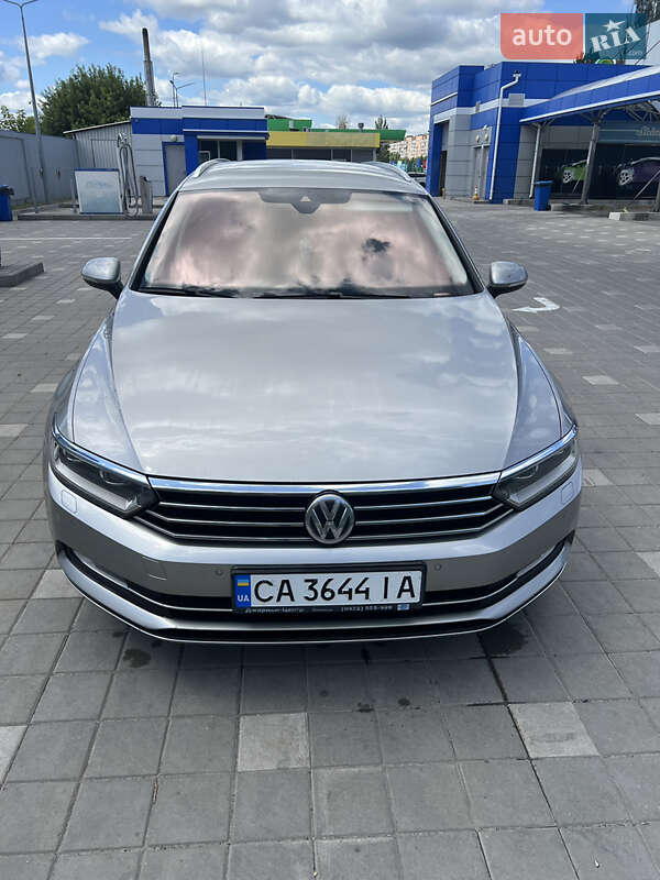 Універсал Volkswagen Passat 2015 в Черкасах