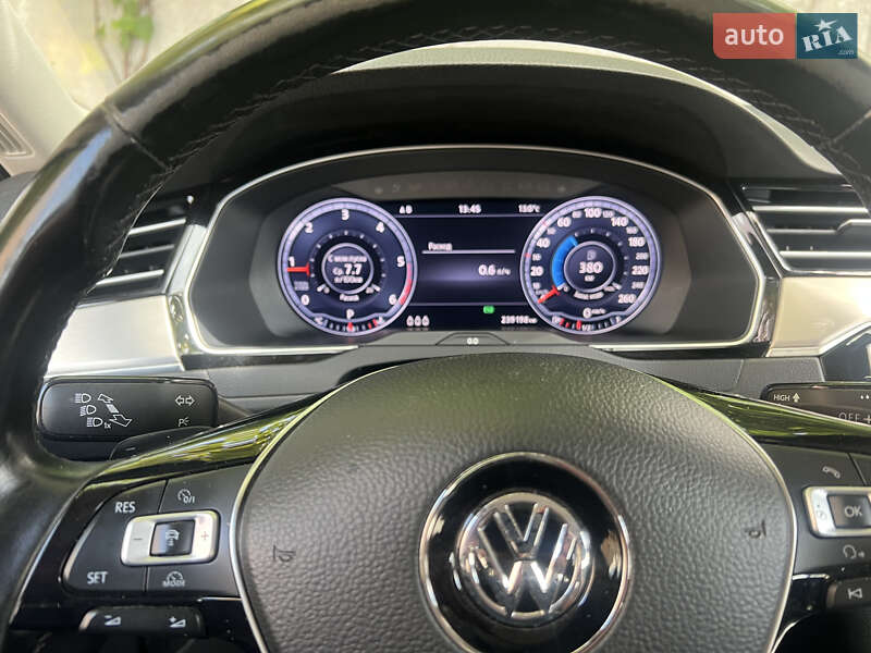 Volkswagen Passat 2015