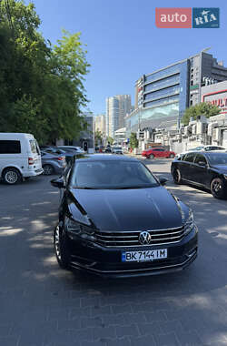 Volkswagen Passat 2016