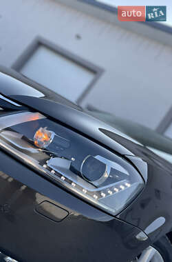 Універсал Volkswagen Passat 2012 в 